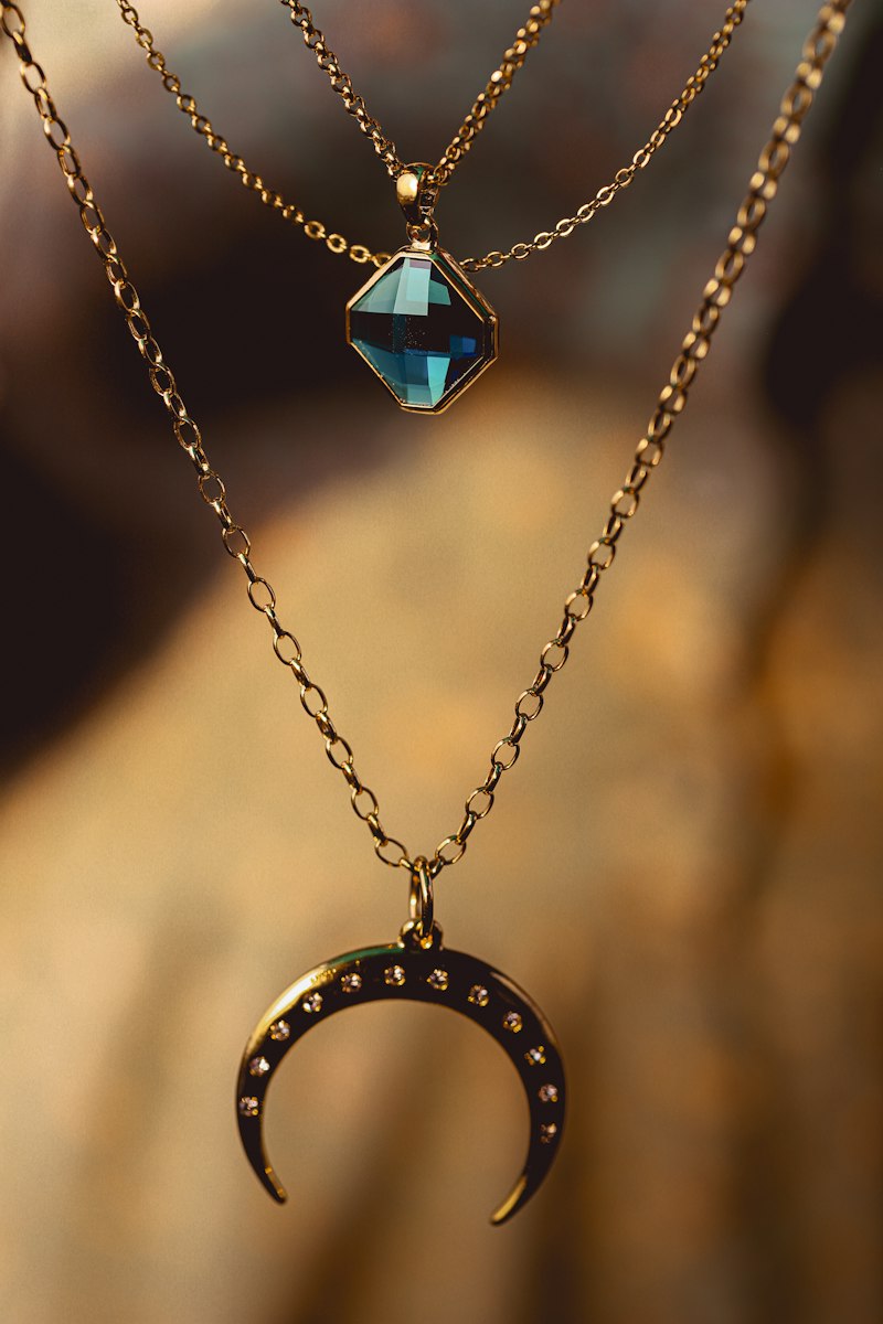 Illustrative jewellery photography